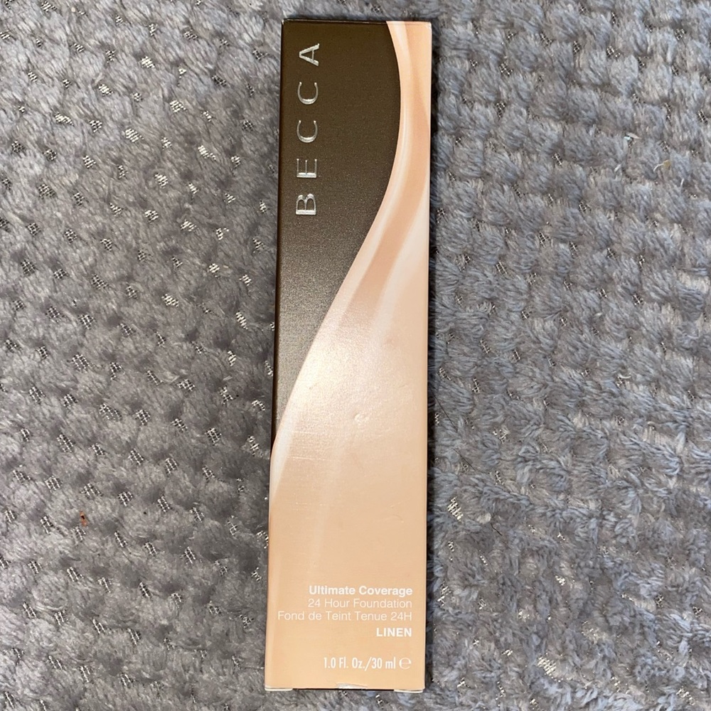 Becca ultimate coverage foundation